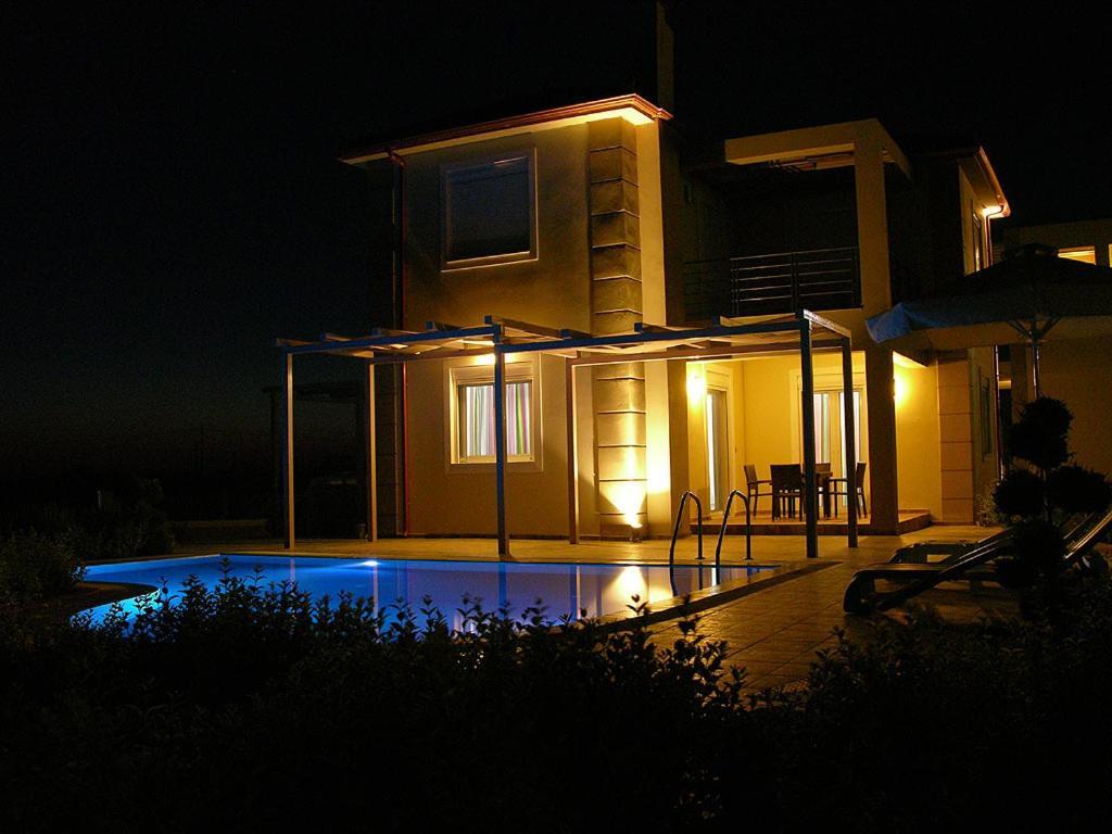 Antonios Village Hotel & Apartments Аркуди Экстерьер фото