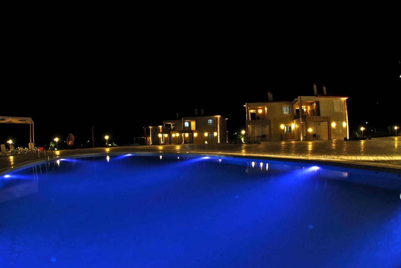 Antonios Village Hotel & Apartments Аркуди Экстерьер фото
