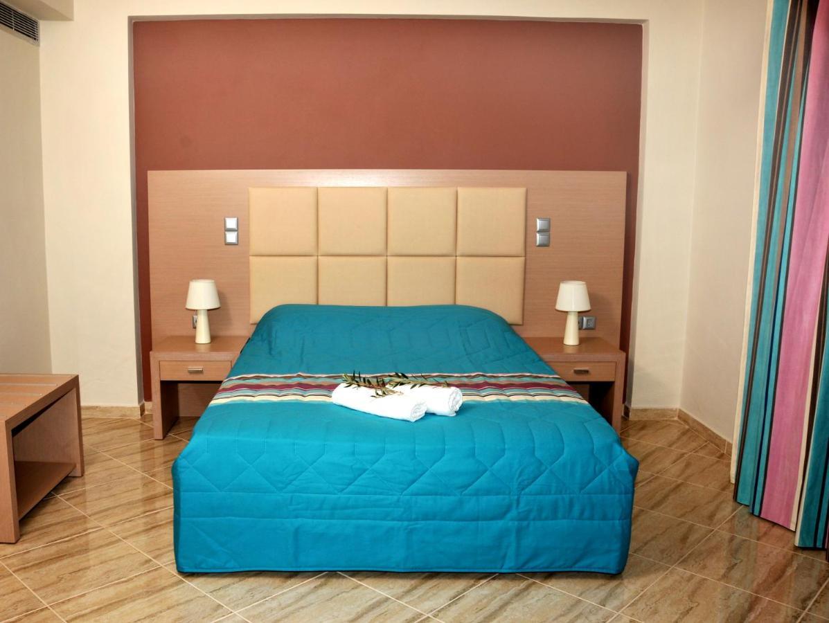 Antonios Village Hotel & Apartments Аркуди Экстерьер фото